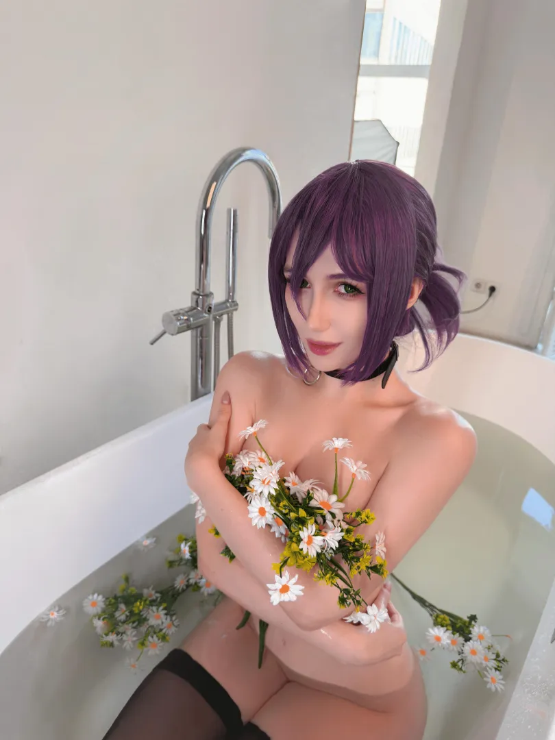 Reze [Chainsaw Man] by (Miakanayuri)