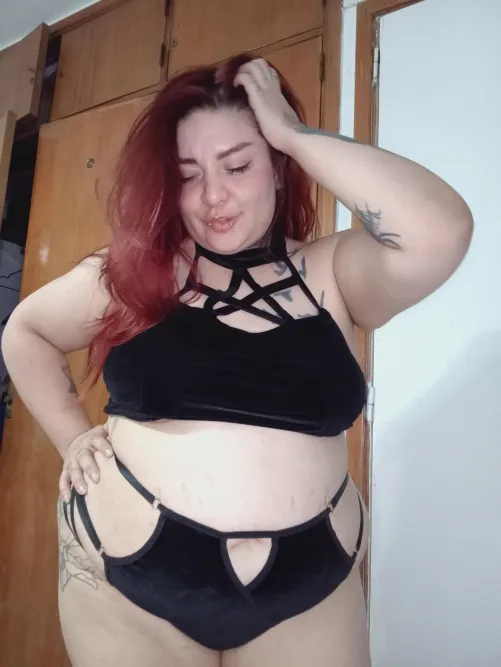 This little tummy is begging for a nice cock on top of it