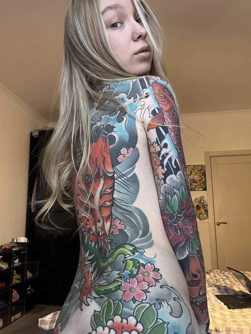 Today's punk naked pic