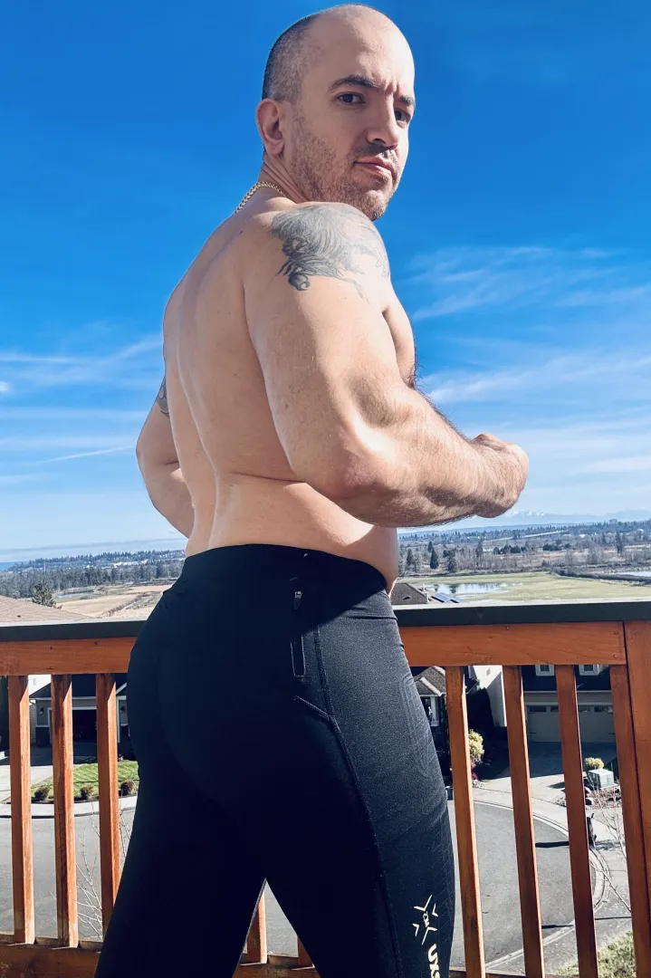 Trying to enjoy the view… you too?