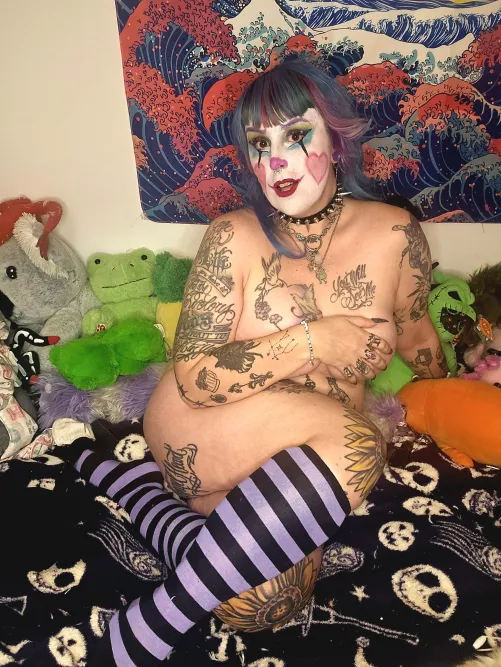 You come to the circus and see this- you honking??