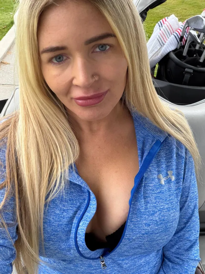 Arrow up if you’d fuck a 31yo and you have 3-5 inches, I’ll send you my location