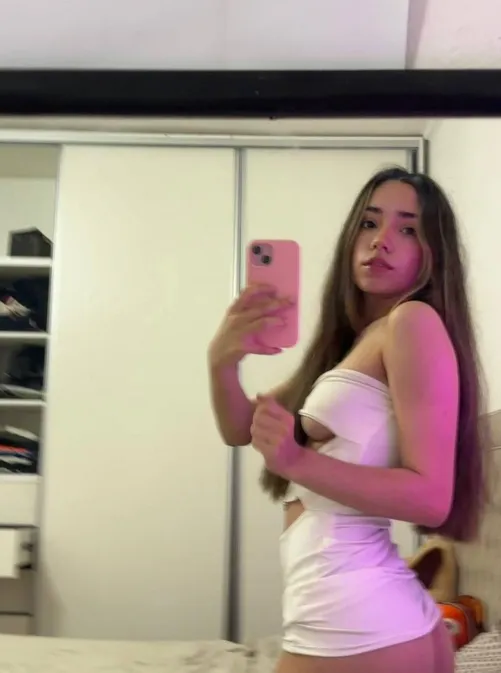 literally 18 and literally want an older guy so :p