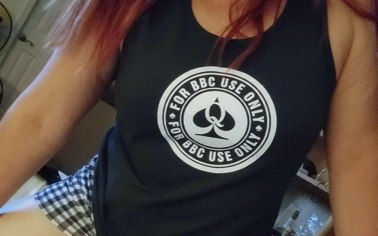 Married to a white guy, only fuck black guys =)