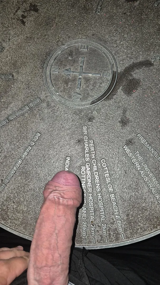 Quiet evening at the DNA Tower tonight (KP)