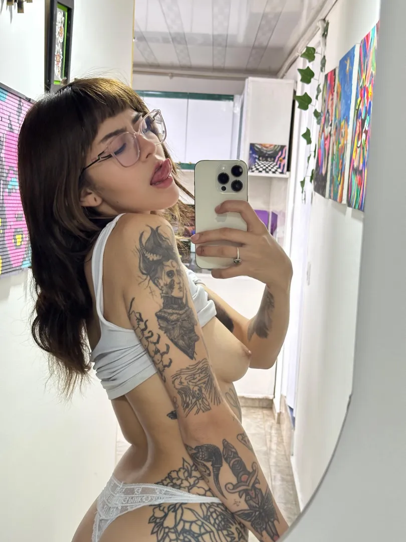 think i’m hot enough to fuck or what?