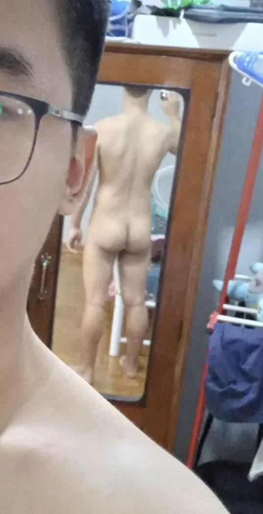 28M Asian. Just want to post my nude here if that’s alright