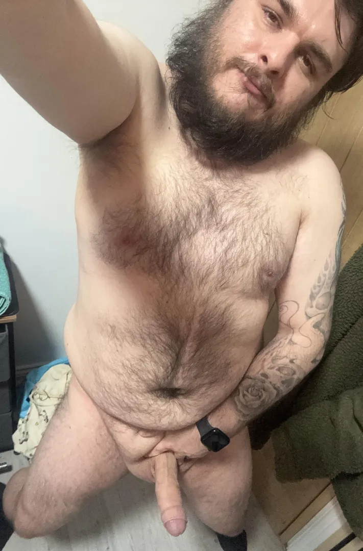 Do you like your men thicc and hairy?