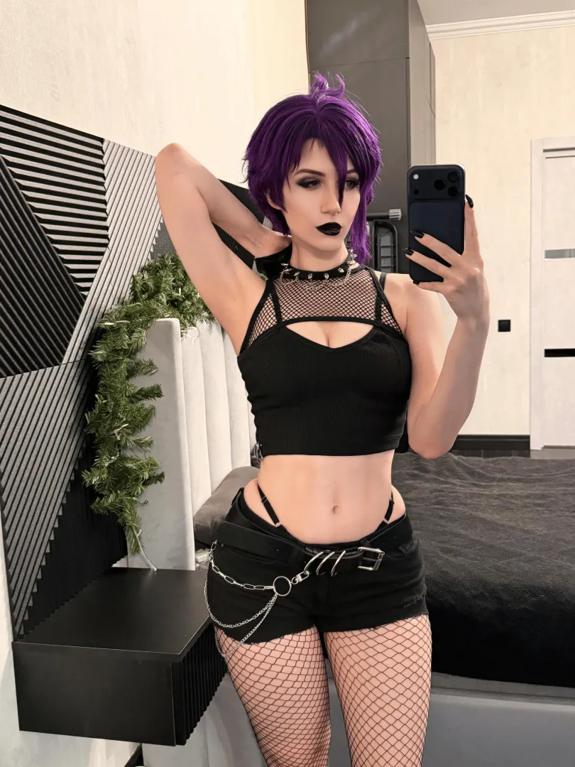 Goth Invisigal [Dispatch] by (Miakanayuri)