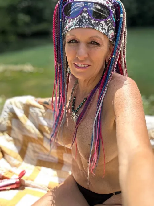 I'm a 60 year old mom, would you still fuck me...