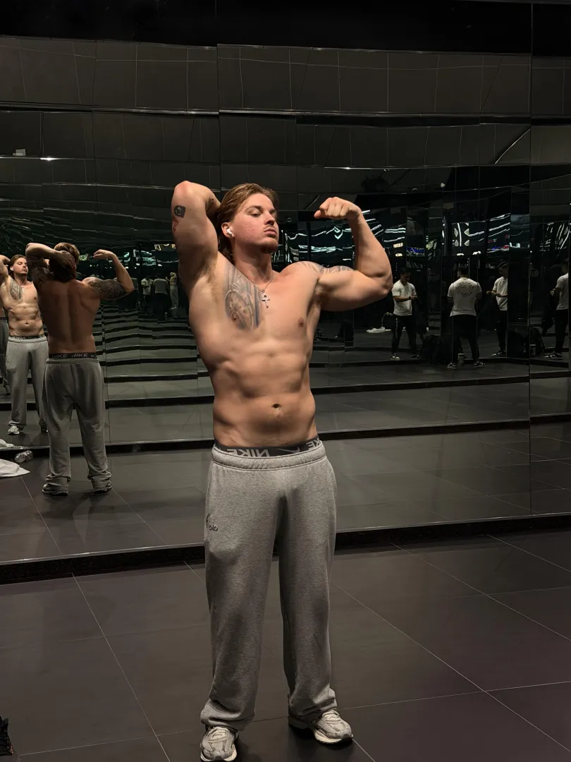 Mirror check after workout