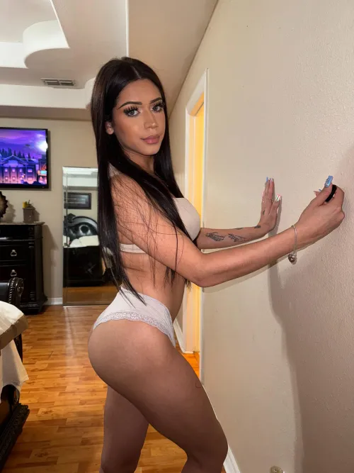 Say hi if you’re jerking off right now