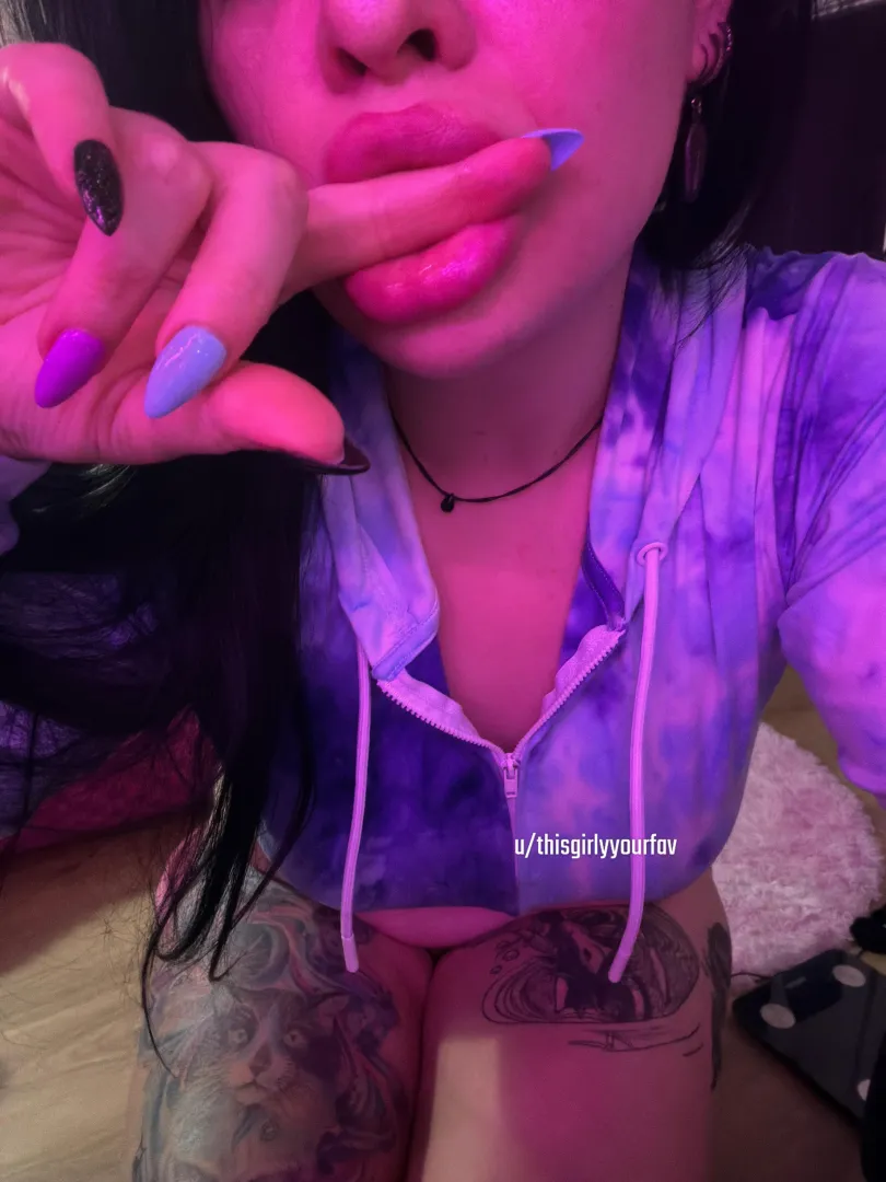 Video chat or sexting? Lets play!! 18+ only [SELLING]