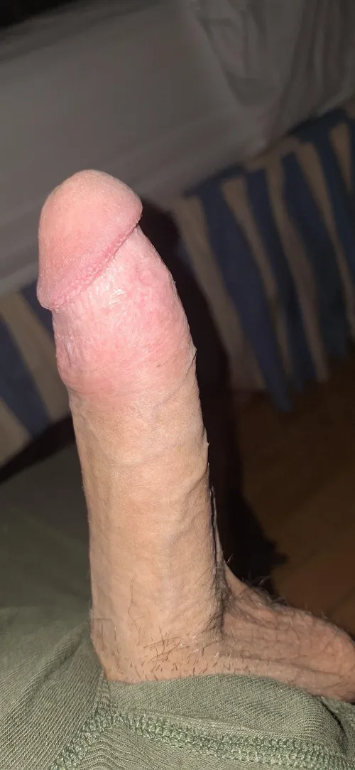 18 anyone wanna help me out? I’m new