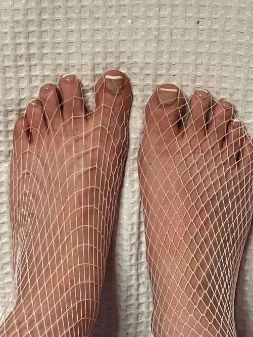 come warm up these cute feet