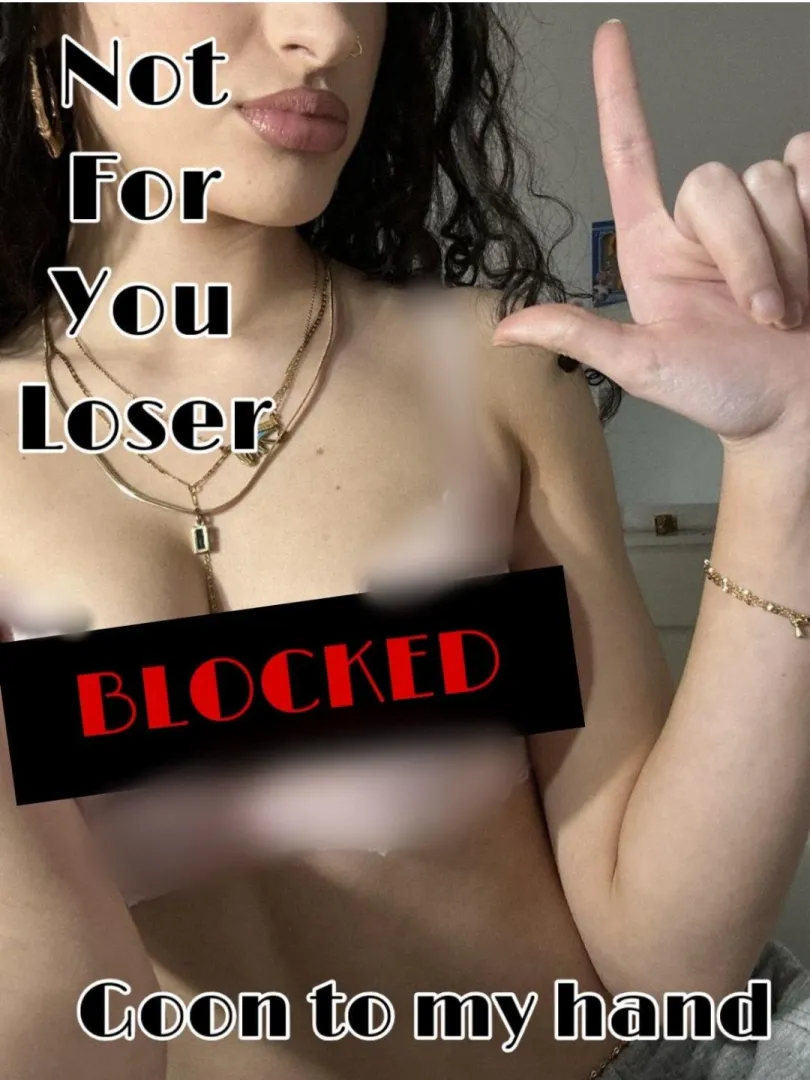 I know you're all alone for Valentine's Day, it's because of your little shrimp, tell me its size and Godess will give you the appropriate punishment.