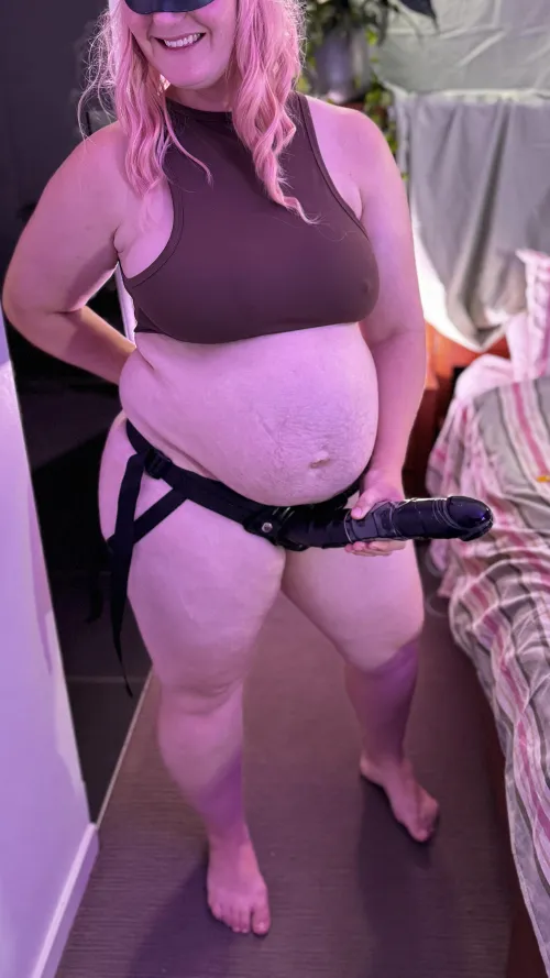 I’m here to eat pizza and fuck ass… and I’m all out of pizza