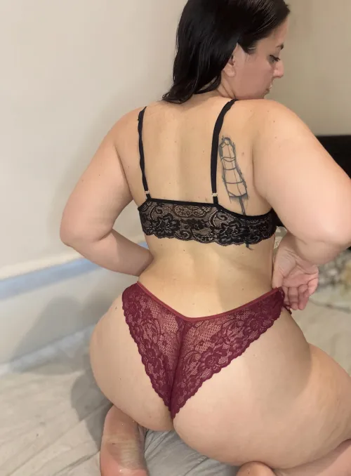 Montre-moi ton visage, je vais m’installer dessus sans hésiter