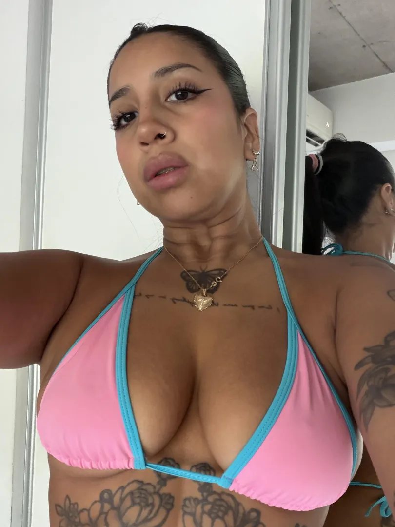 My big boobs are waiting for u  suscribe to see all