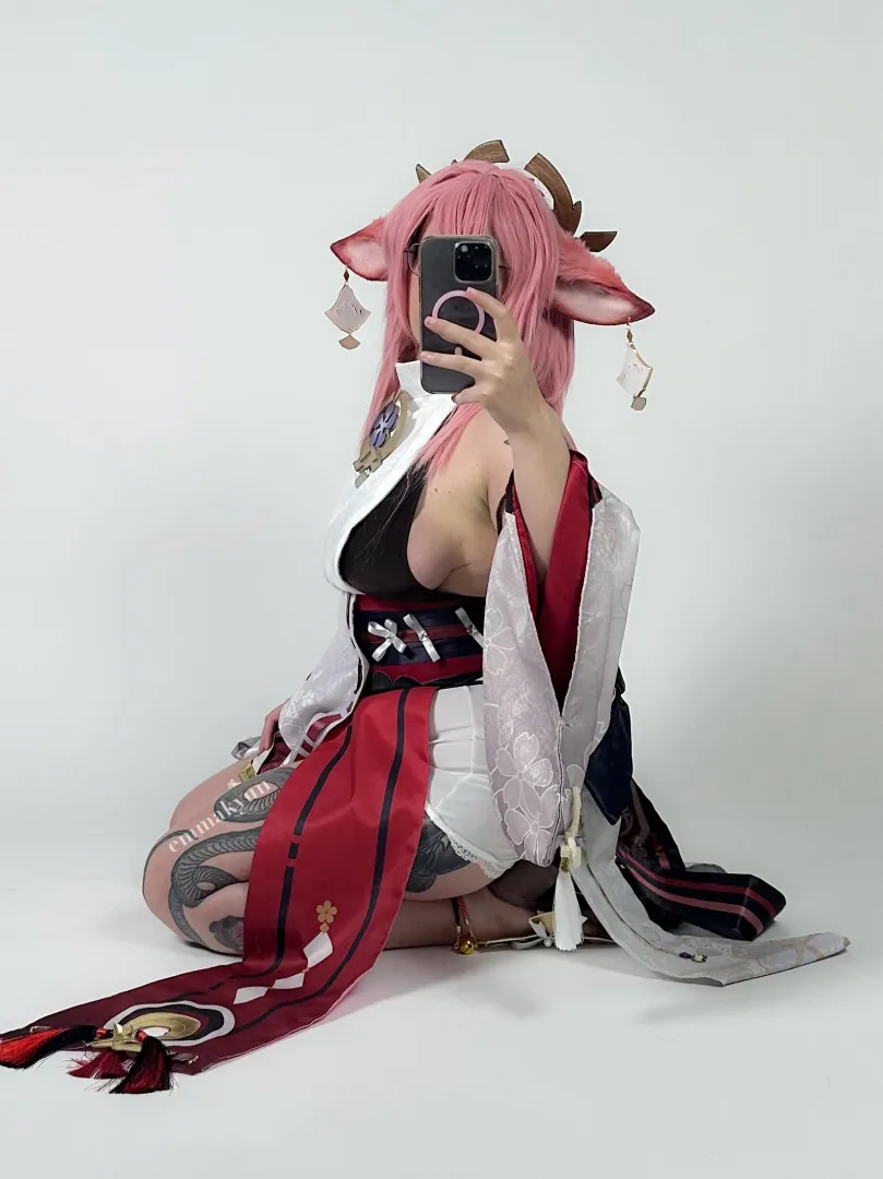 my yae miko cosplay