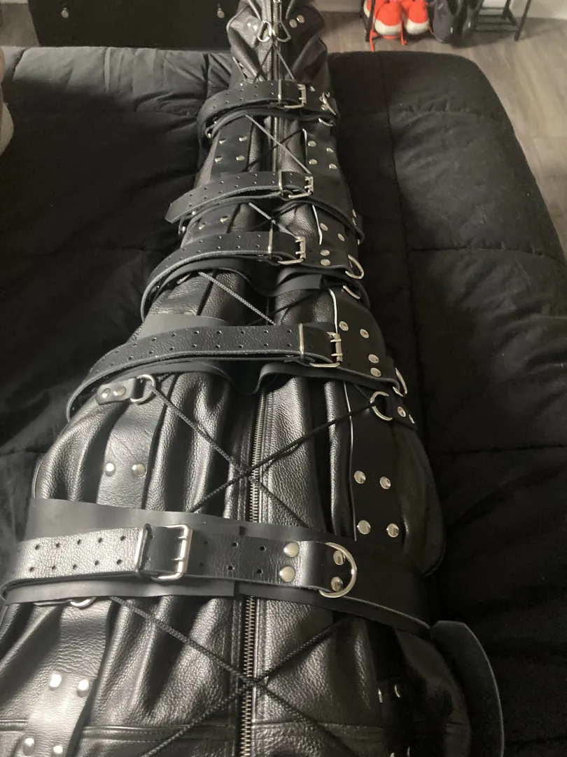 26M Looking to be a permanent bondage and chastity slave in Nova Scotia Canada sleepsack and hoods included 