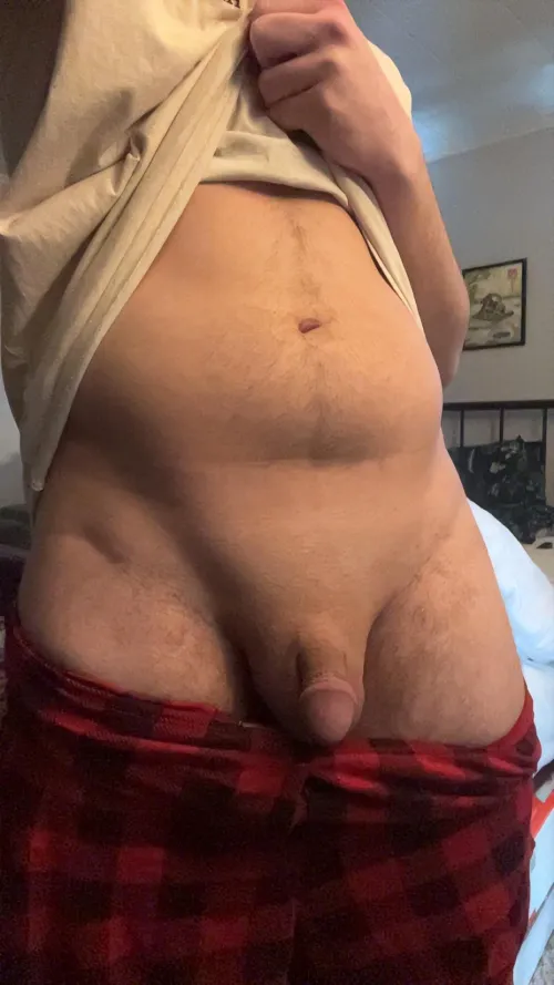 29 just got out of the shower, how does my fresh shave look?