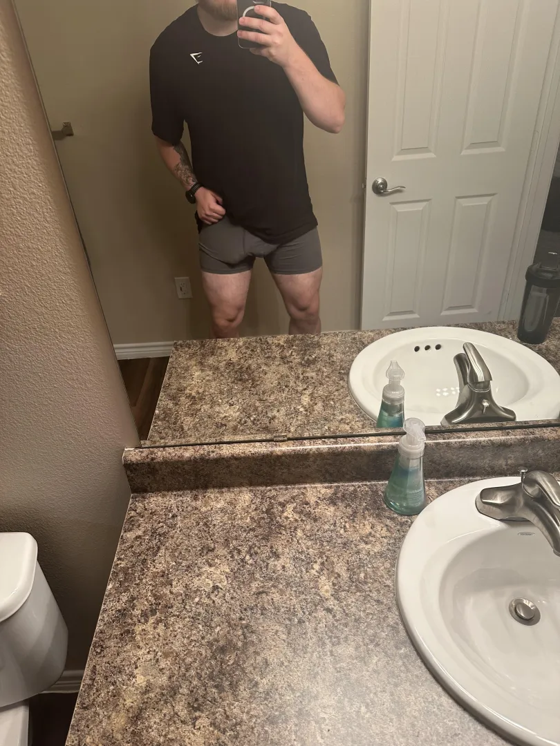 30[M4F] need a Valentine to fill up tonight