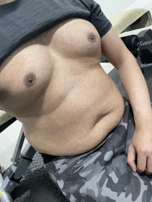 34 offering massage to discreet married dads in Newwest, Tricity, coquitlam, Maple Ridge area