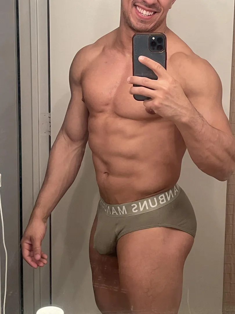 (35) Hey :) happy Sunday!