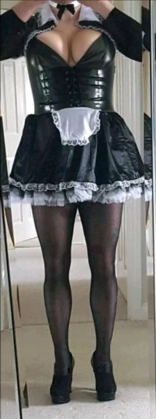 48, uk. Read my profile and at least a couple of previous posts. Then message me x