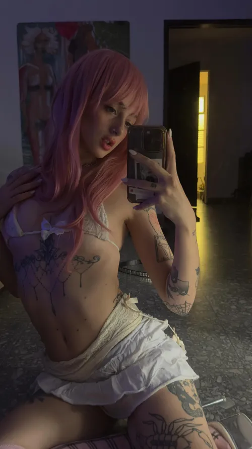 Can’t host but kinda in a mood lol lg only for replies: ,.Iunarumes`.