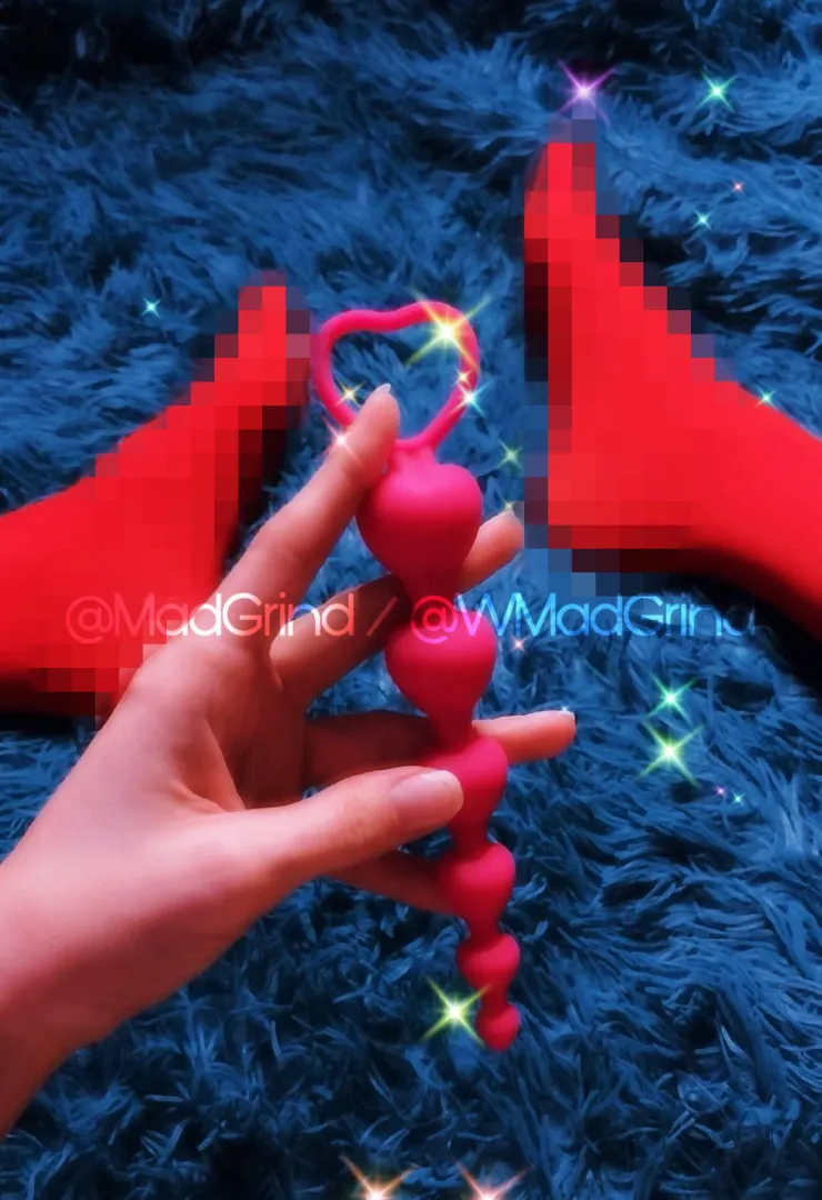 Happy Vee-day  Look at this heart shaped cutie just for you 