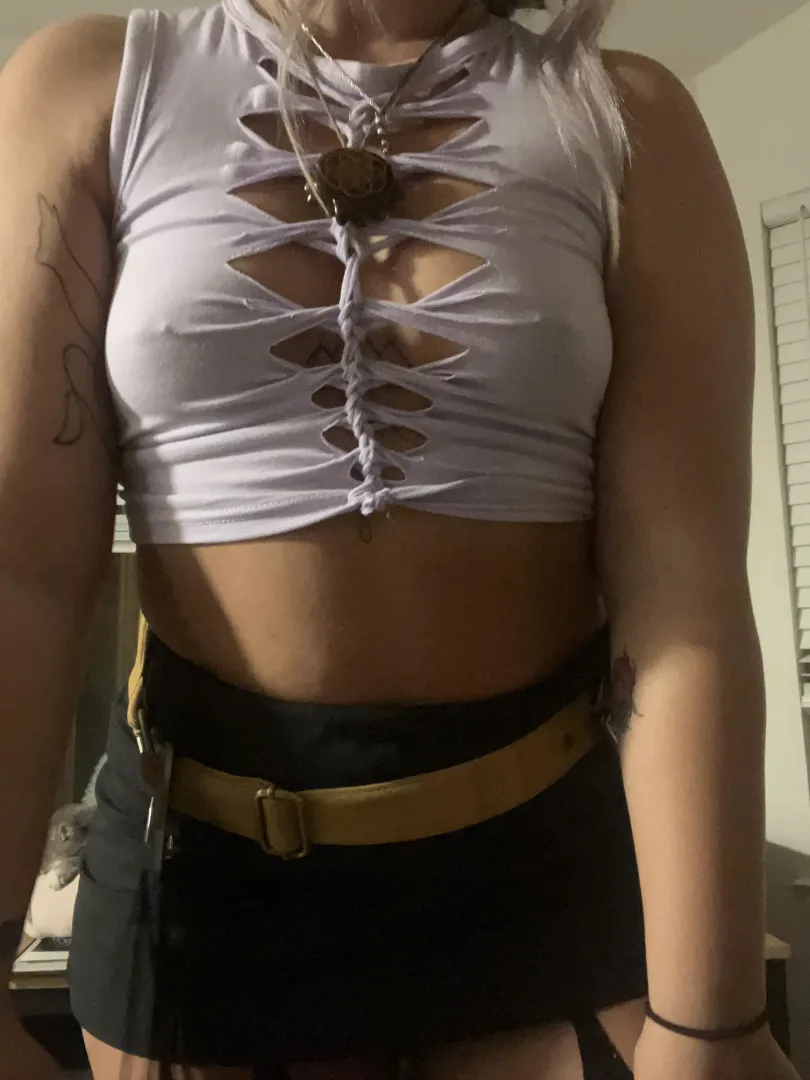 New shirt same perky tits