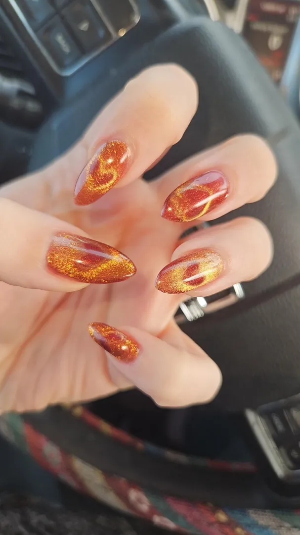 New Valentine's Day Nails! I did cat eye hearts ❤️