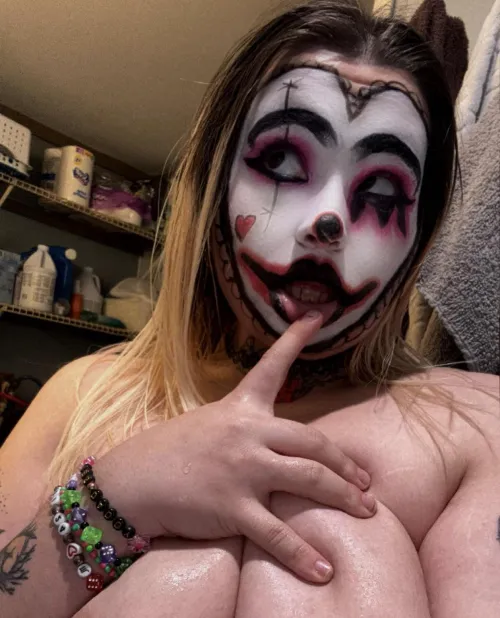 Surprise! I decided to make a Fansly, go Sub to see more! MMFWCL 