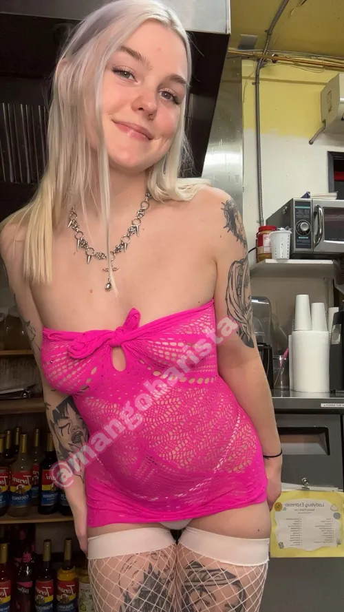 til 4am in lakewood at the ladybug!!!  happy valentines day!!!