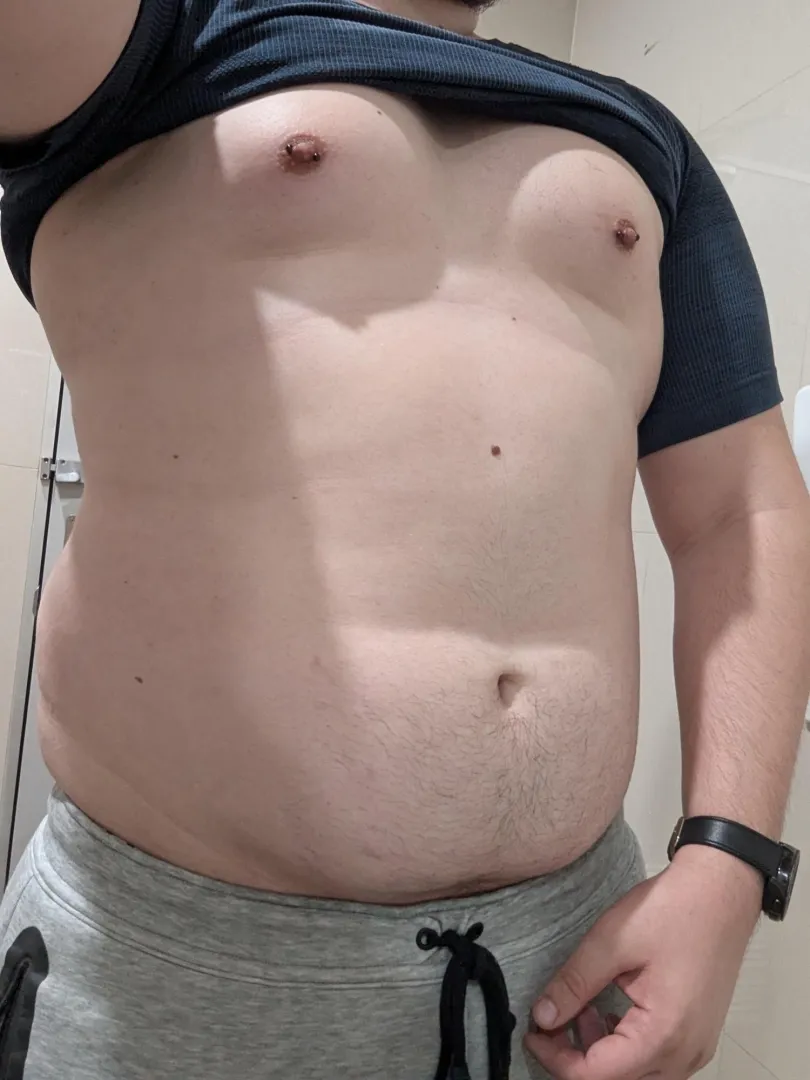 Who wants to give them a rub?