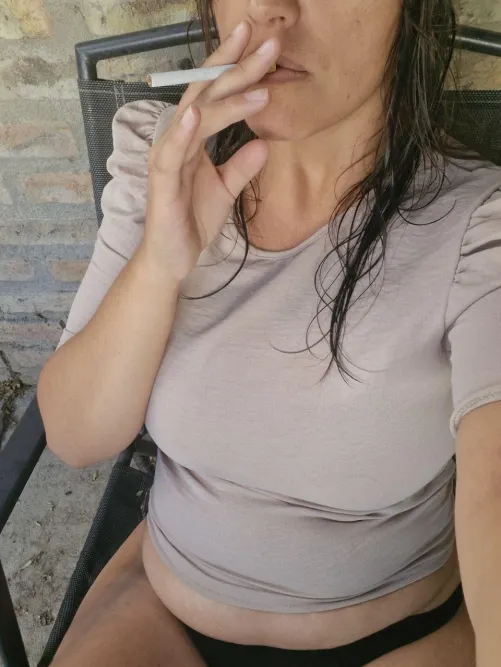 Would you let me ride you while I smoke?