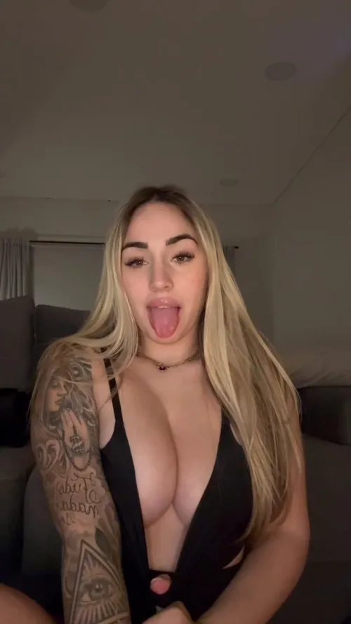 22f looking for fun near me in rn nearby (STL)