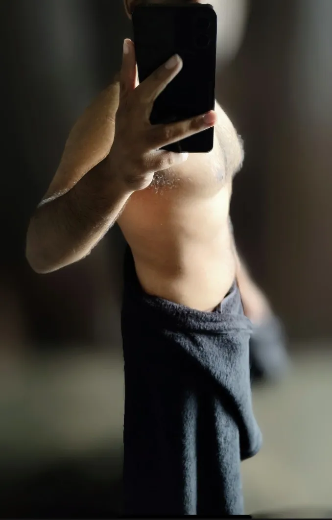 30 [M4F]- Need to eat someone out tonight, till their eyes roll back and they lose control of their bodies!