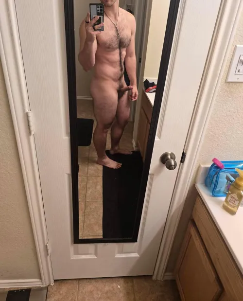 4 inches really isnt SMALL, is it?