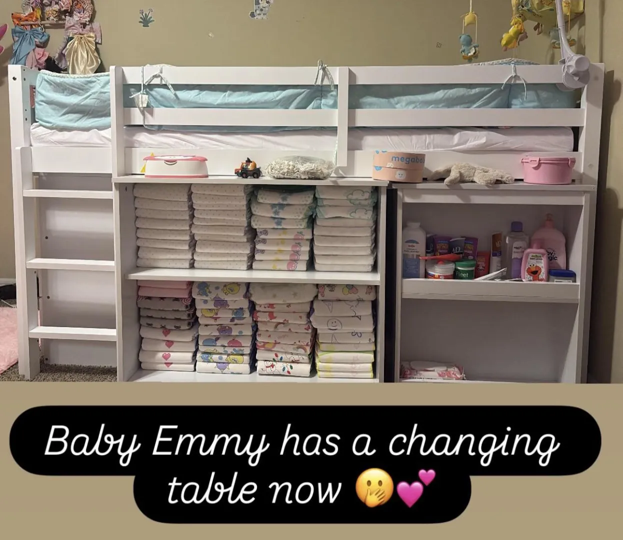 Daddy and I spent all day putting it together but it was so worth it and looks so cute by the end ow I just gotta finish cleaning up and organizing things on it 