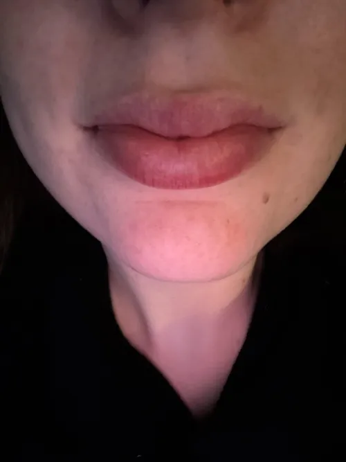 Do you like my lips? 