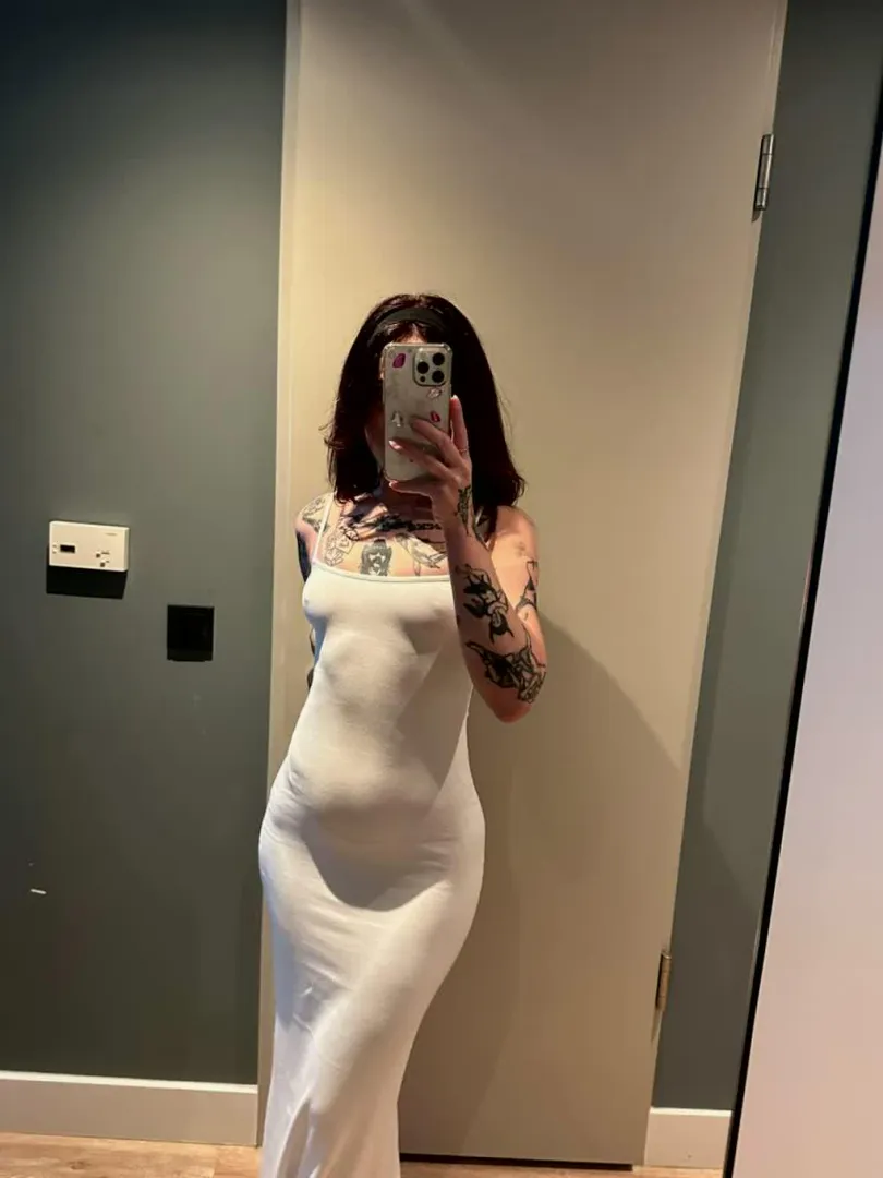 Imagine this hot body closely and tightly against yours