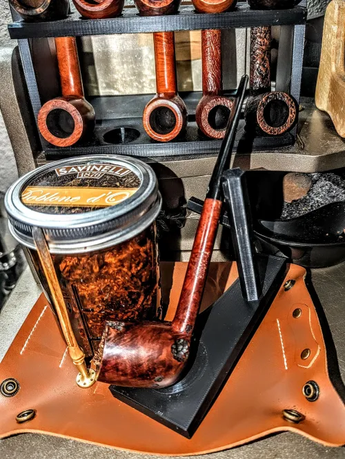 Savinelli Doblone d'Oro in the Kaywoodie Birkshire Canadian