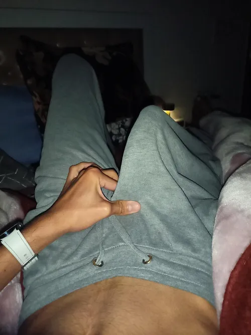 20, Straight' which one was the thigh again ?