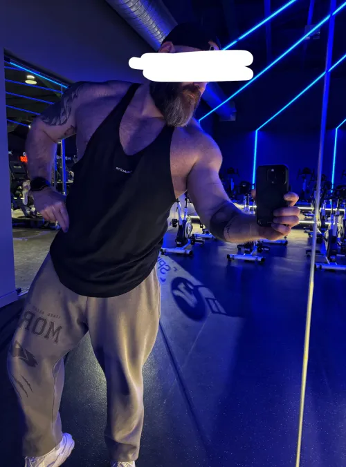 42[M4F][Birmingham] - Hotel Tuesday 17th in the centre