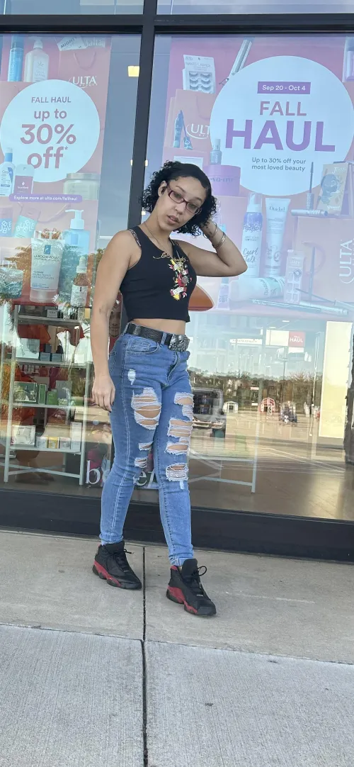 are you staring because you want to, or because you can’t stop?