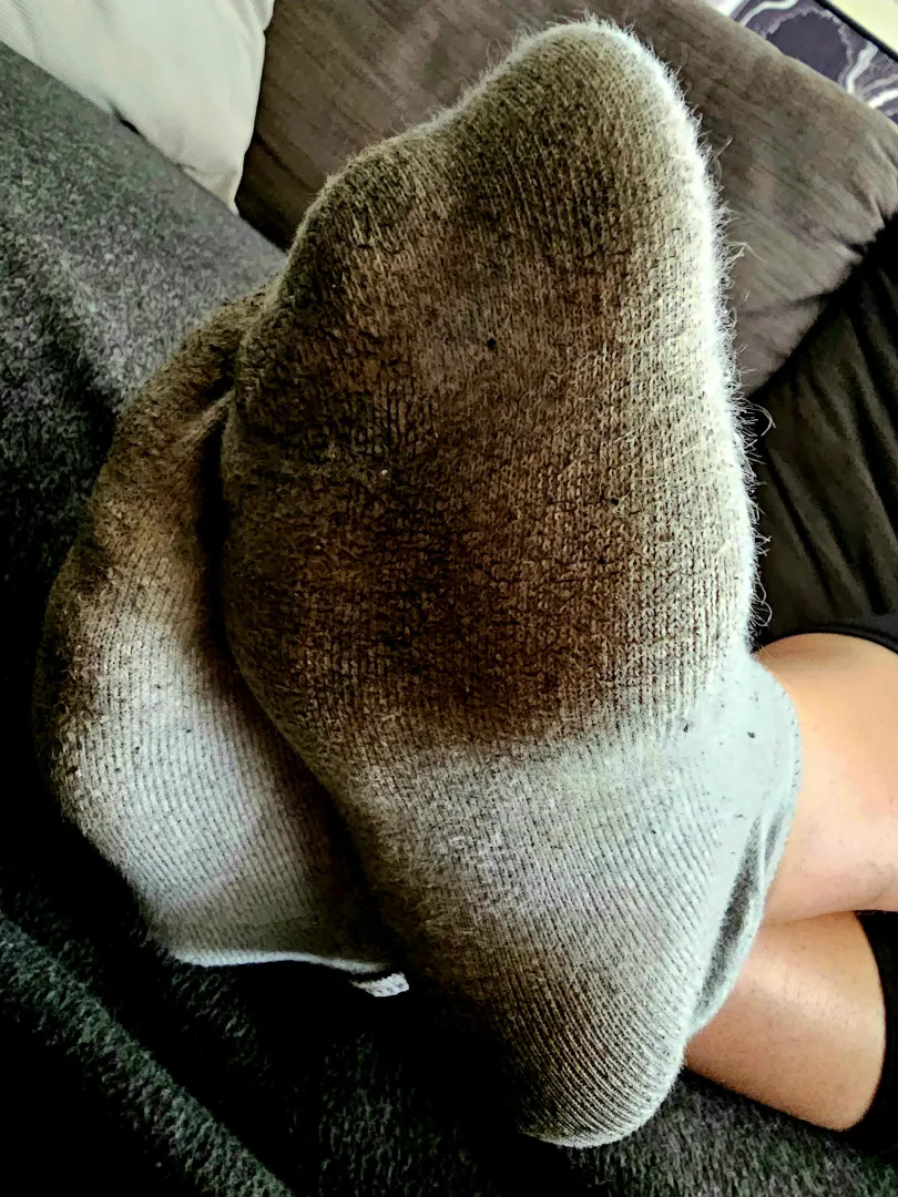 Do you want sniff my dirty smelly socks [F]