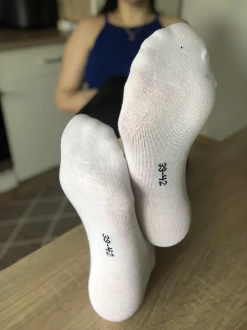 [F] I wish you could smell these socks